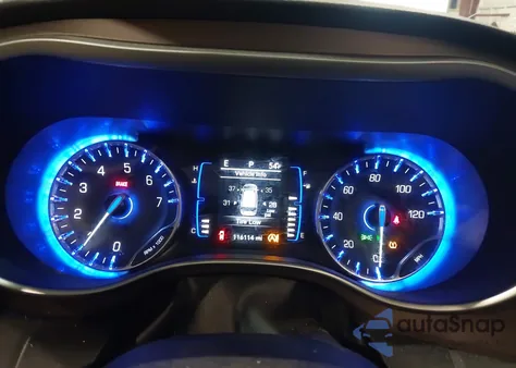 2020 Chrysler Voyager Lxi из США, поврежденный, VIN 2C4RC1DG3LR264755